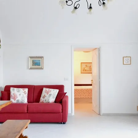 Apartmán Lusi House *