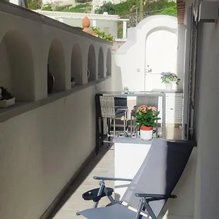 Apartmán Lusi House *