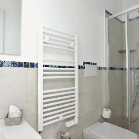 Lusi House * קאפרי