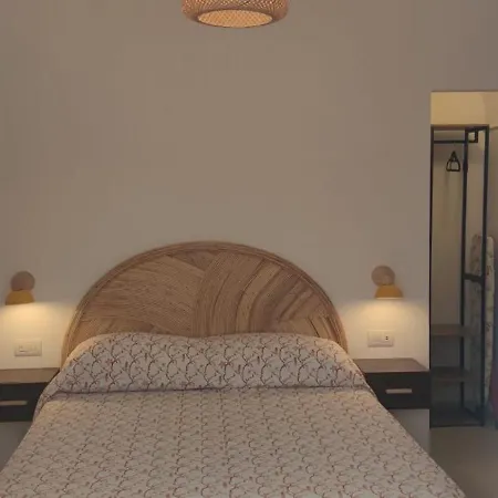 Lusi House קאפרי