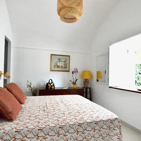 Lusi House * קאפרי