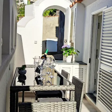 Apartamento Lusi House Capri