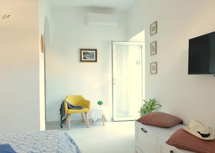 Lägenhet Lusi House Capri