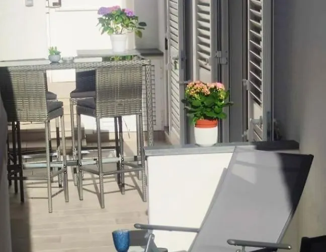 Appartement Lusi House *